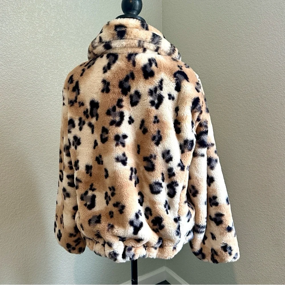 Catherine Malandrino Cheetah Print Faux Fur Jacket - Picture 5 of 7